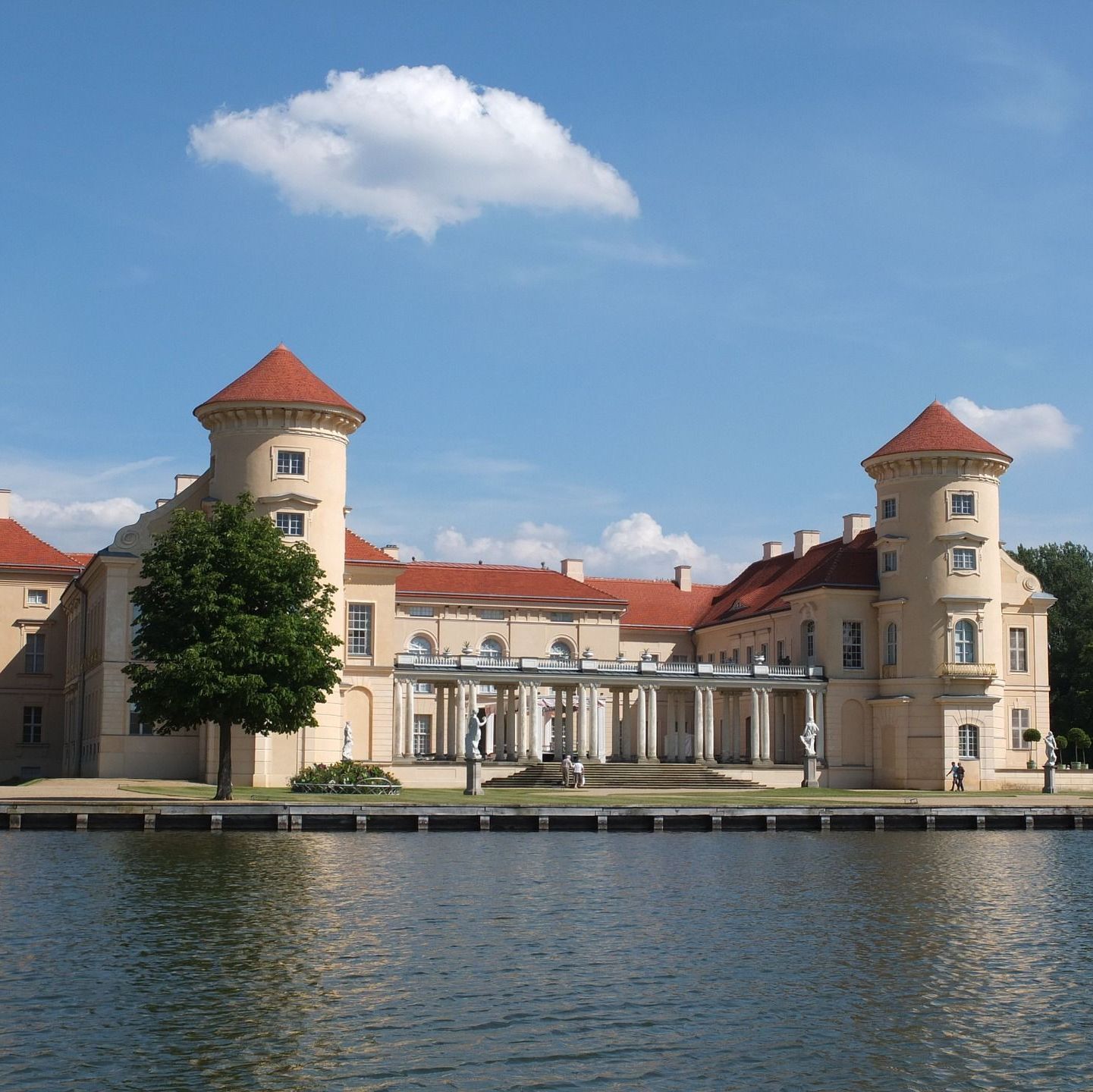 Rheinsberg-Schloss-kostenloses-Bild-web